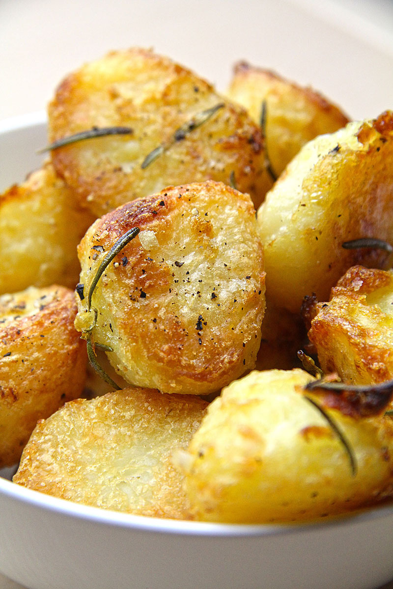 Roast Potatoes recipe – The Artisan Food Trail