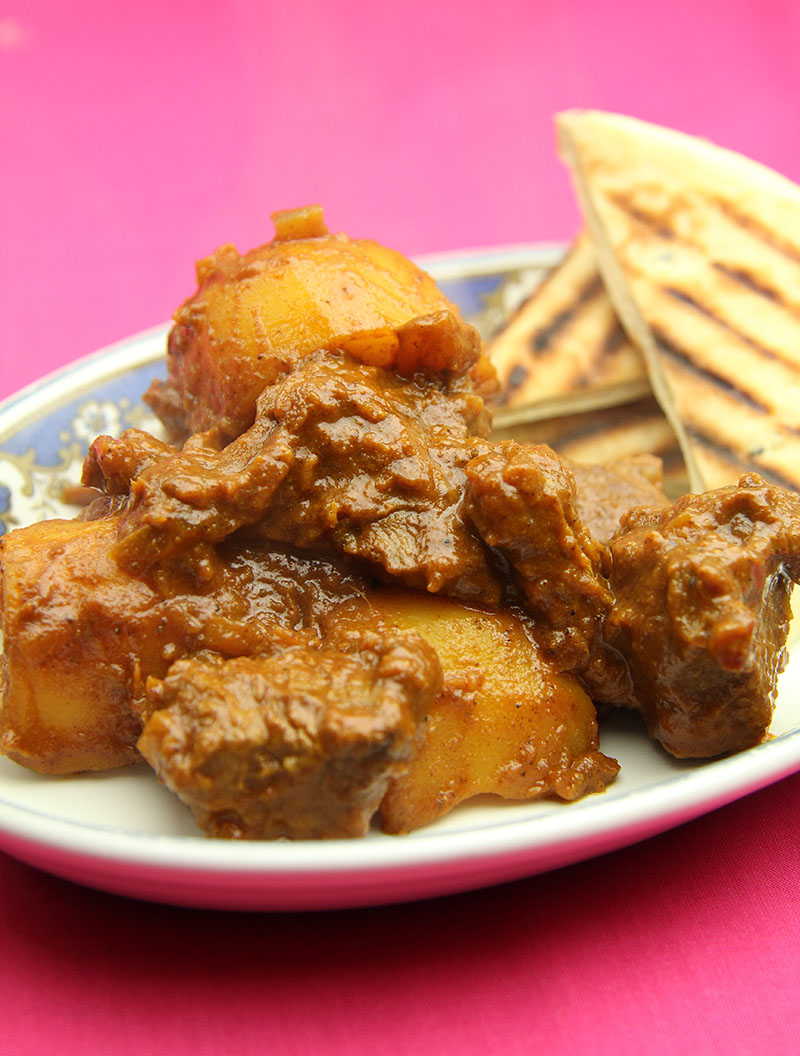 Aloo Mutton Shakkarwala recipe – The Artisan Food Trail