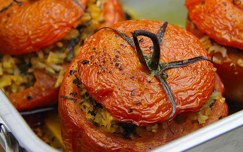 Recipe: Roasted Rice-Stuffed Tomatoes