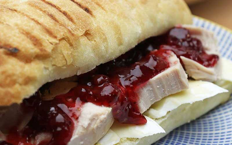 Recipe: Turkey, Brie & Cranberry Sandwich