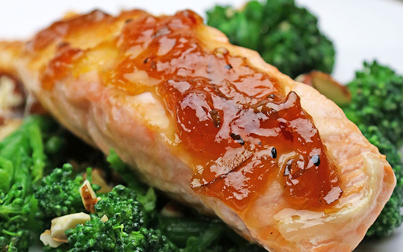 Recipe: Spicy Marmalade Glazed Salmon