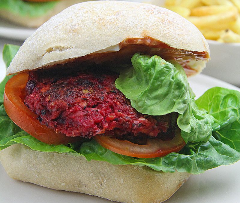 Super Beetroot Veggie Burgers